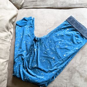 Nike women's dri-fit large leggings turquoise.